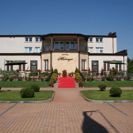 Hotel Mariage Włoszczowa Esterno foto